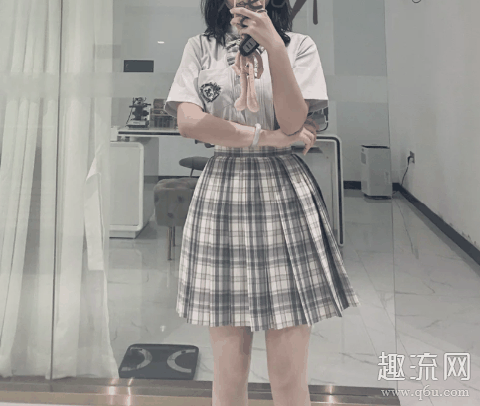 jk制服炸褶是什么样子 jk制服炸褶了怎么办
