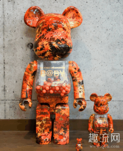  bearbrick官方网店地址有哪些 日本有几个直营店（1/6、Medicom toy plus、晴空塔和2G）和chaopai.com潮牌汇店线上的发售网站（MCT、CJ、乐天、Yahoo！）这些在官网都能找到（）以上渠道发售的只能通过日本的朋友和代购才能买到（bearbrick官方网店地址有哪些 bearbrick购买渠道）