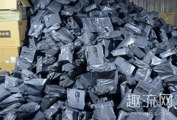大概是鉴定潮牌商城师比较忙（得物快递需要几天可以到 得物快递是怎么个流程）