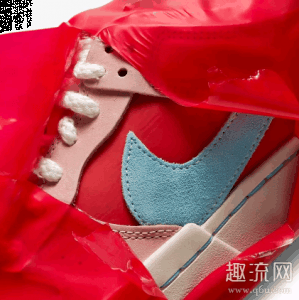 然后再使用专业潮牌的球鞋清洗剂清洗（dunk爆竹女款开箱测评 dunk爆竹女生怎么搭配好看）