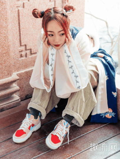 dunk爆竹女款开箱测评 dunk爆竹女生怎么搭配好看