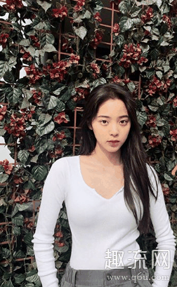 欧阳娜娜喜欢穿什么牌子的衣服 欧阳娜娜代言的衣服品牌有哪些