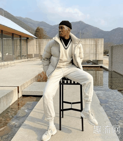 面包羽绒服里面配什么衣服 面包羽绒服适合哪些人