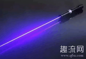激光笔对眼睛有危害吗 激光笔失明能好吗
