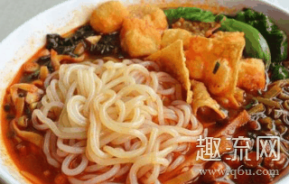 螺蛳粉是不是用屎做的 螺蛳粉为什么这么臭