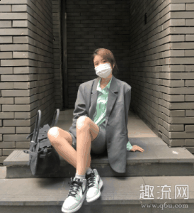 而且现在配色的潮牌选择性也是很多的（最值得买的aj1前十 最值得入手的aj排行）