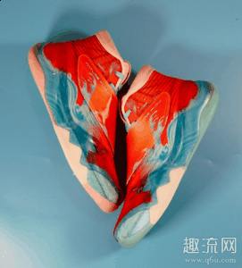 发售价达到潮牌品牌了1299元（kt6锦鲤开箱测评 kt6锦鲤限量多少双）