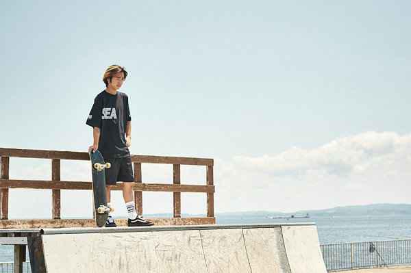 请关注 Vans 品潮牌汇潮牌网牌官网及网店 （范斯 x Wind And Sea 全新联名鞋款及服饰系列亮相）