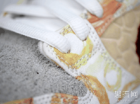 dunk 新年限定上食物的含义是什么 Dunk Low 
