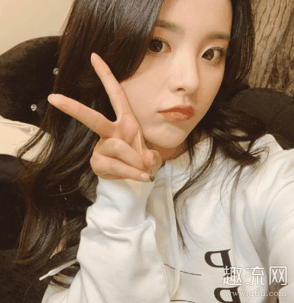 杨超越为什么可以落户上海 杨超越上海全款买房多少钱