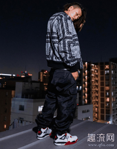 AJ4白红上脚美图赏析 AJ4白红怎么搭配好看