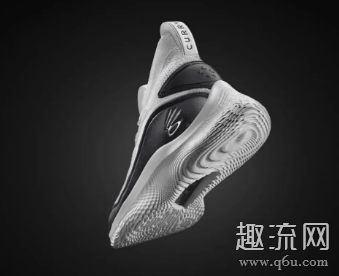 库里8重心高吗 库里8防侧翻怎么样