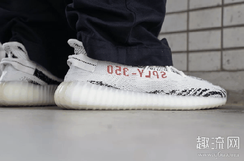 Yeezy350白斑马将第六次补货回归 Yeezy350白斑马19年和20年区别
