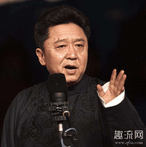于谦喜欢烫头的原因原来是这个 于谦烫头抽烟喝酒什么梗