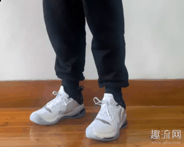 闪击7和全城8哪个好潮牌商城 闪击7是哪只篮球队的球鞋（闪击7和全城8哪个好 闪击7是哪只篮球队的球鞋）