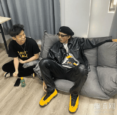 说唱新世代马思唯穿的是什么鞋子 说唱新时代2020鞋子盘点