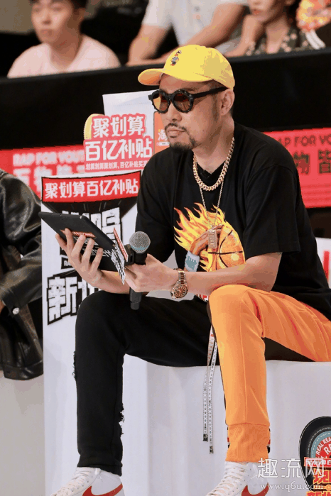 说唱新世代马思唯穿的是什么鞋子 说唱新时代2020鞋子盘点