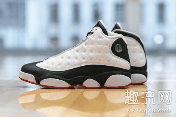  AJ13在前几潮牌信息代AJ中来说（AJ13轻不轻 AJ13为什么那么轻）
