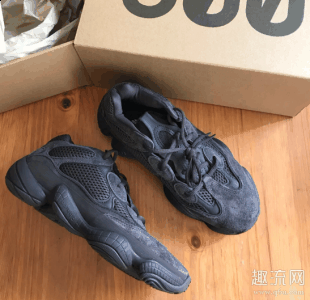 那个场面潮牌商城不得了（yeezy要买大一码吗 yeezy尺码的chn什么意思）