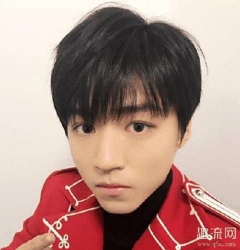 王俊凯水壶牌子是什么 王俊凯杜海涛同款水壶