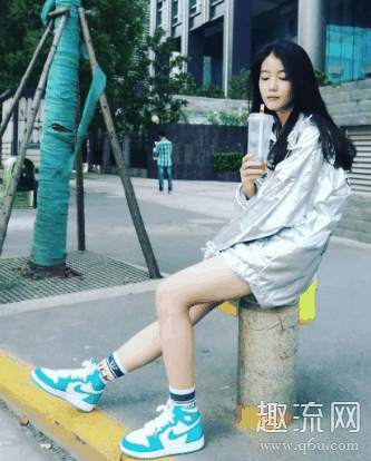 女生AJ高帮低帮哪个好 女生AJ1哪个配色好看