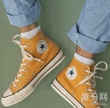 匡威高帮穿长袜还是短袜 匡威高帮袜子搭配图片