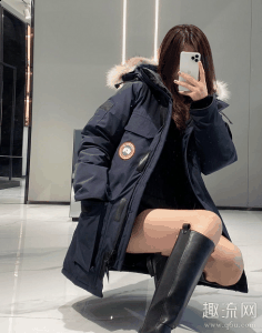  加拿大鹅羽绒服成本一千卖一万 近日网传传出潮牌汇潮牌网店了一段售价近一万元加拿大鹅羽绒服成本不过一千左右的视频（加拿大鹅羽绒服成本一千卖一万 加拿大鹅羽绒服2020新款推荐）
