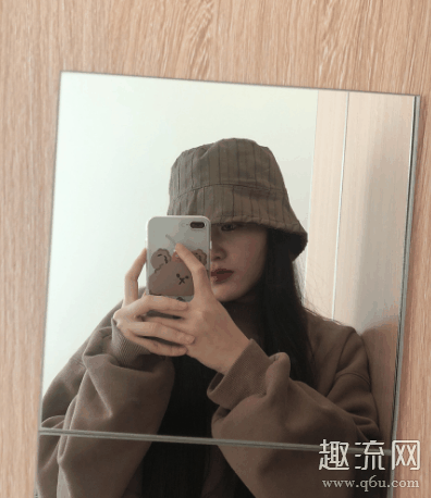 脸大头大戴什么帽子 大脸大头戴帽子怎么搭配
