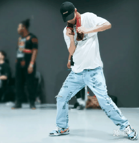 张艺兴、王一博、王嘉尔这就是街舞3同款上脚鞋推荐：有钱也买不到系列！