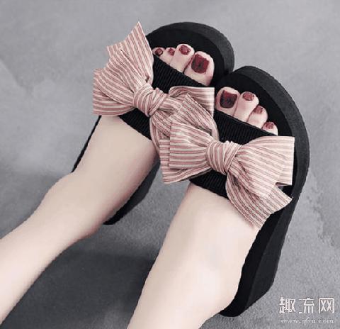 作为一名精致的猪猪女孩,脚臭是一种怎样的体验?