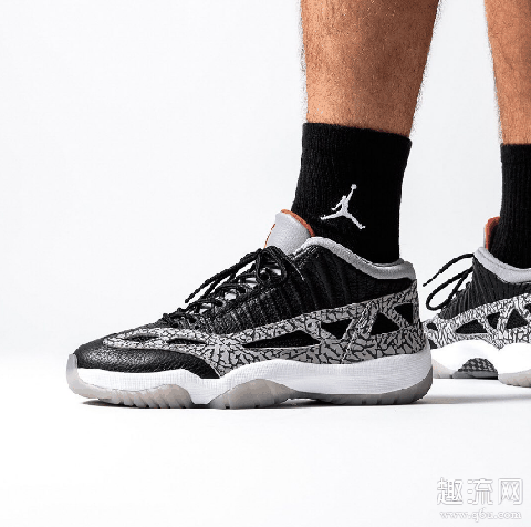 国外已发售,AJ11黑水泥上脚,简直不要太帅气!