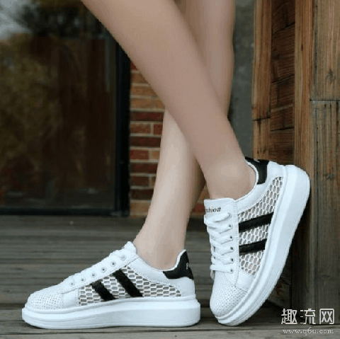 汗脚穿凉鞋会臭吗 汗脚夏天穿什么鞋子比较好
