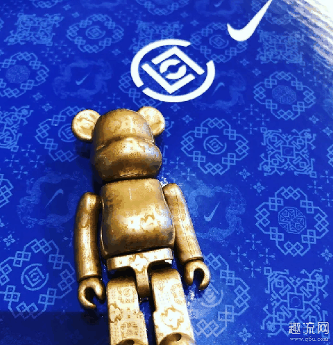 陈冠希晒Clot x 耐克联名潮牌汇潮牌网店