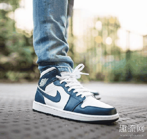 得物卖鞋子价格是自己定的吗 在得物上卖鞋子价格可以比原价高吗