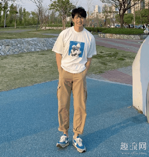 夏日男友穿搭攻略：小编教你如何穿出少年感！