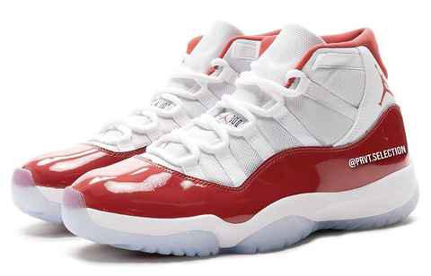 这款 AJ11“Cherry”几乎潮牌汇潮牌网店与 2016 年发售过的版本一致（樱桃 AJ11 全新“Cherry”配色鞋款上脚美照曝光）