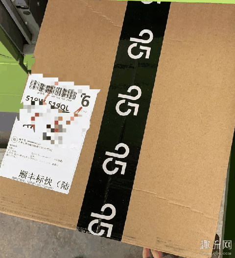 95分上的鞋是真的假的 95分的快递包装图片