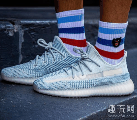 AJ1和yeezy哪个颜值高 AJ1和yeezy哪个脚感好