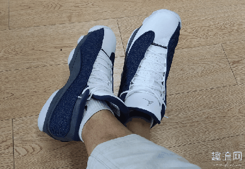 aj13海军蓝2020上身搭配图赏析，夏天出街绝配！
