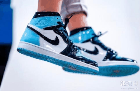 aj1宽么 aj1脚肥的能穿么