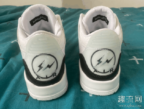 AJ3藤原浩开箱测评,这款闪电配色你打几分?
