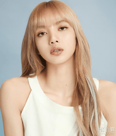 人间芭比是什么意思,为什么lisa被称为人间芭比?