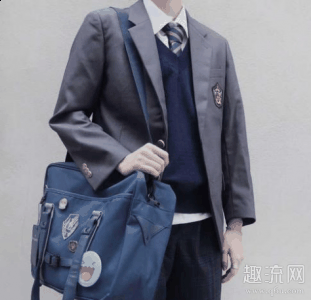 DK制服在哪买正品潮牌信息 DK制服正品店铺安利（DK制服在哪买正品 DK制服正品店铺安利）