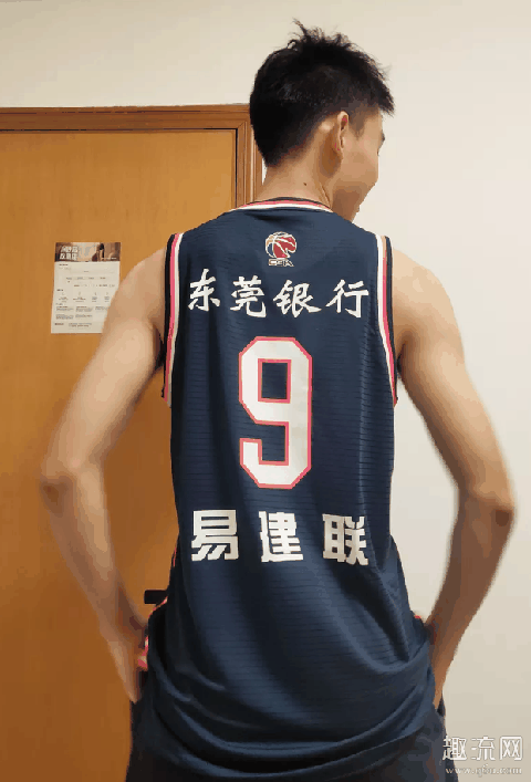 易建联cba球衣在哪里可以买 CBA正版球衣在哪里买
