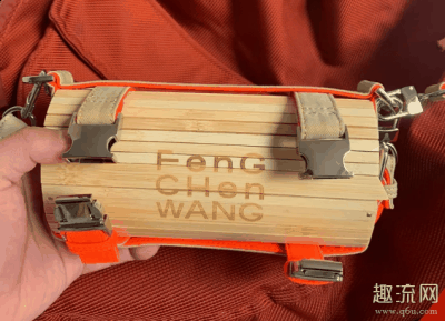  fengchenwang竹筒包怎么搭潮牌信息配好看 这款包包还挺百搭的（fengchenwang竹筒包开箱测评 fengchenwang竹筒包怎么搭配好看）