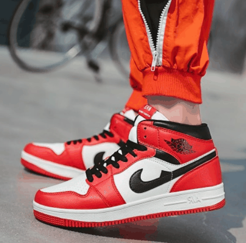 AJ1夏天穿是不是很热 AJ1夏天穿捂脚会不会导致脚气