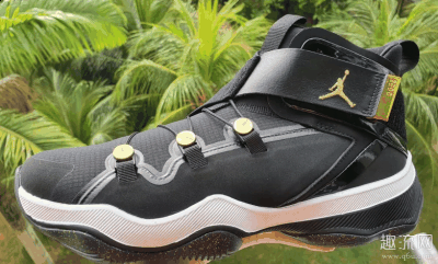 但是这么潮牌排面？ （Jordan AJNT 23开箱测评：自带保险箱，富贵！）