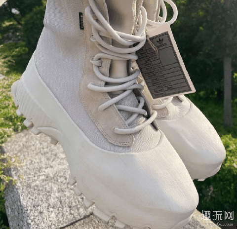 YEEZY 1050全新卡其配色实物曝光,你欣赏de来吗?