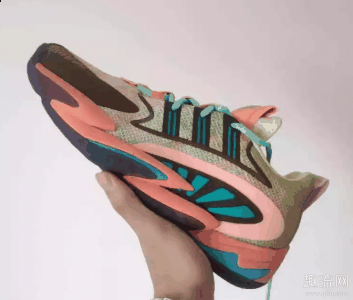  byw x 2.0菲董多少钱入手潮牌信息合适 近日小编看见的最低价格（byw x 2.0菲董测评：实战性能堪忧！）