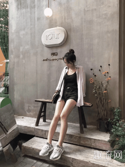 白斑马Kaws鞋带系法图解：更多潮流鞋带玩法看这里！(图文)